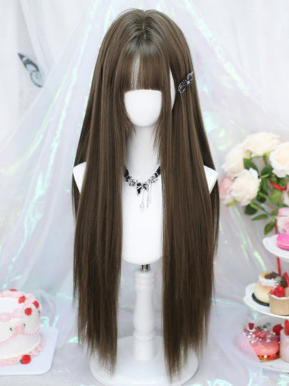 Perruque brune lisse 70-75 cm avec frange aérienne