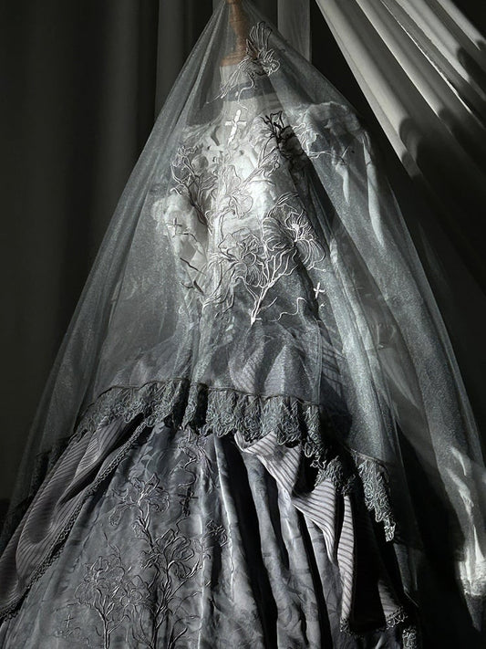Lolita Lace Floral Embroidered Trim Black/Gray/Brown Veil with
