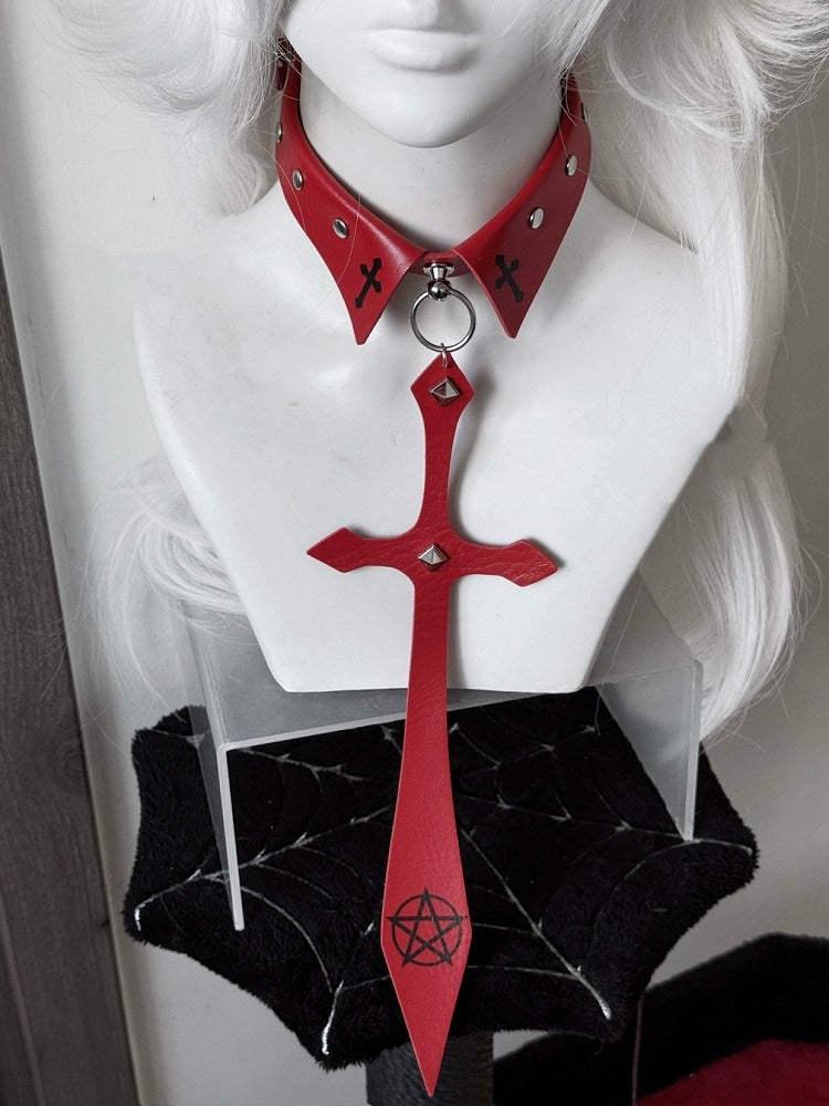 Kreuz Charm Nieten Krawatte Punk Schwarz/Rot Pentagramm