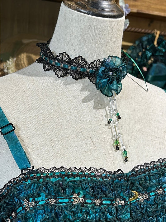 Green Flower Choker