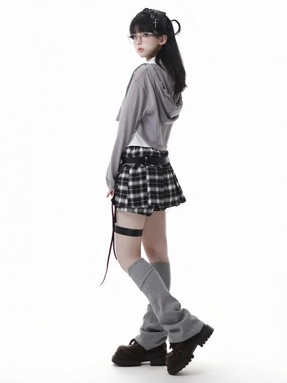 Y2K Lace-up Black Detail Plaid Skort with Buckle Belt and Chain White/ Khaki