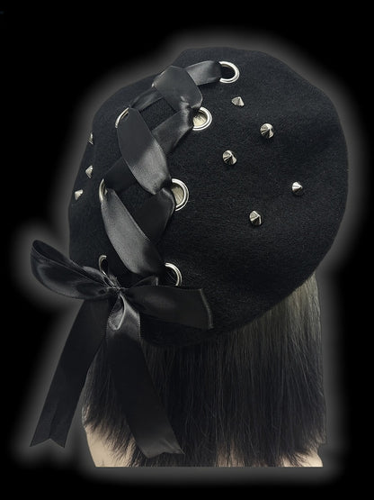Y2K Black Lace-up Detail Studs Wool Beret