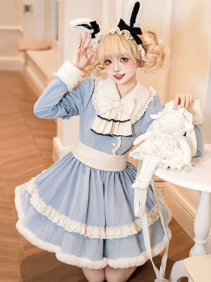 Creamy Bowknot Jabot Brooch