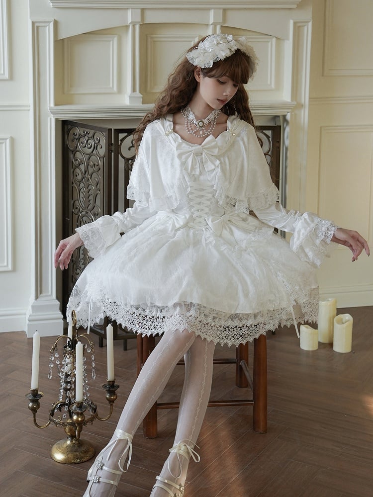 Collier ras du cou en perles blanches