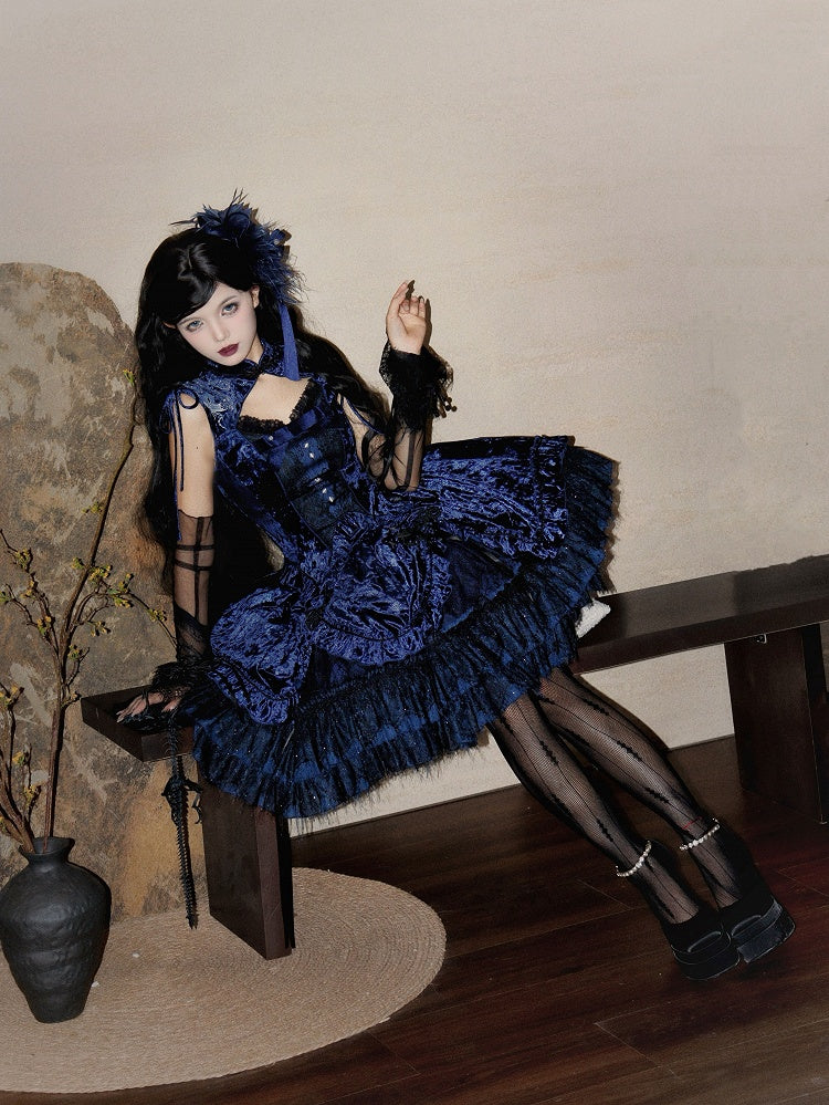 Dark Blue Cheongsam Collar Snake Bones Embroidery Velvet Sleeveless Top