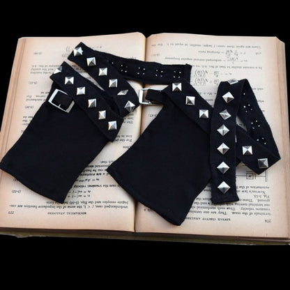 Gothic Black Cyberpunk Studs Gloves