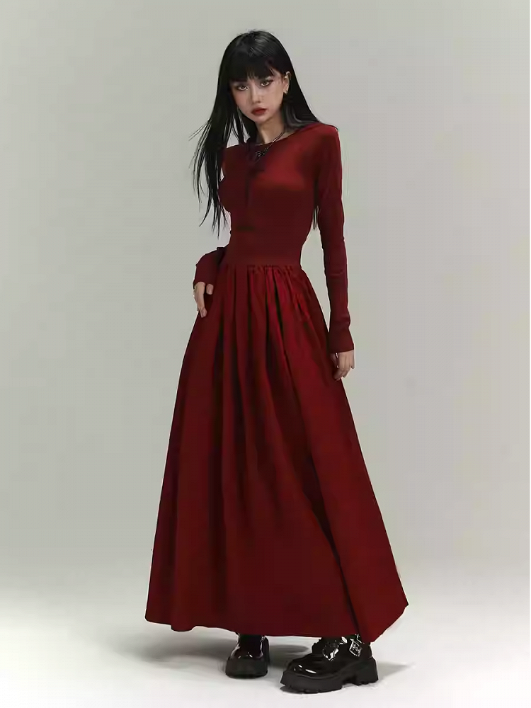 Robe moulante dos nu/dos couvert style gothique rouge vin