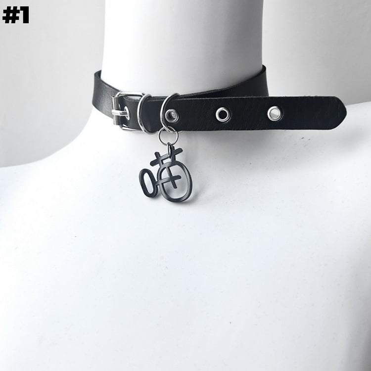 Black Bone/Bell/Cat Paw Pendant Buckle Choker
