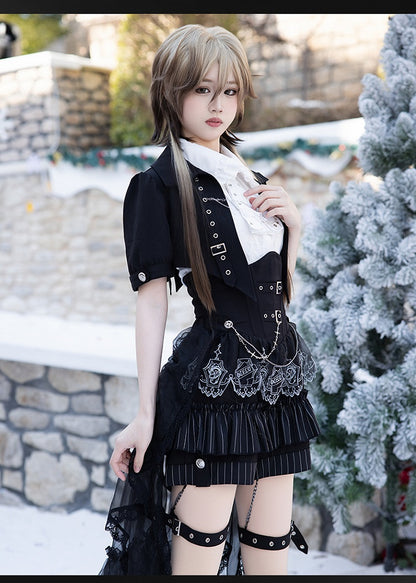 Schwarz-weißes Prince Ouji Lolita-Outfit – weißes ärmelloses Hemd + schwarzes kurzes Top + Blommer-Shorts mit hoher Taille, komplettes Set