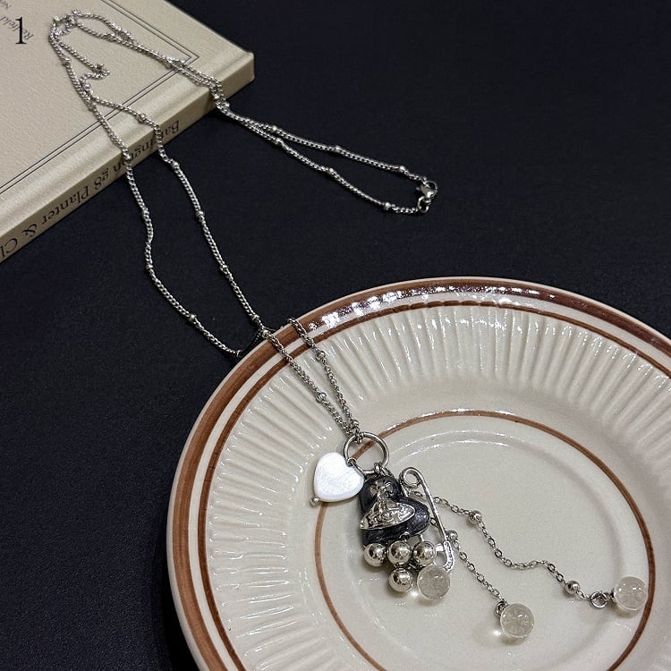 Options 11 Pendant Necklace Y2K Heart