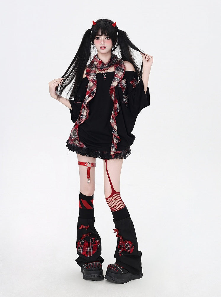 Glamorous Scarf Neckline with T-Shirt Red Plaid Star Appliques Black Asymmetrical
