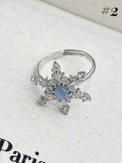 Silver Snowflake-shaped Earrings/Ring/Necklace