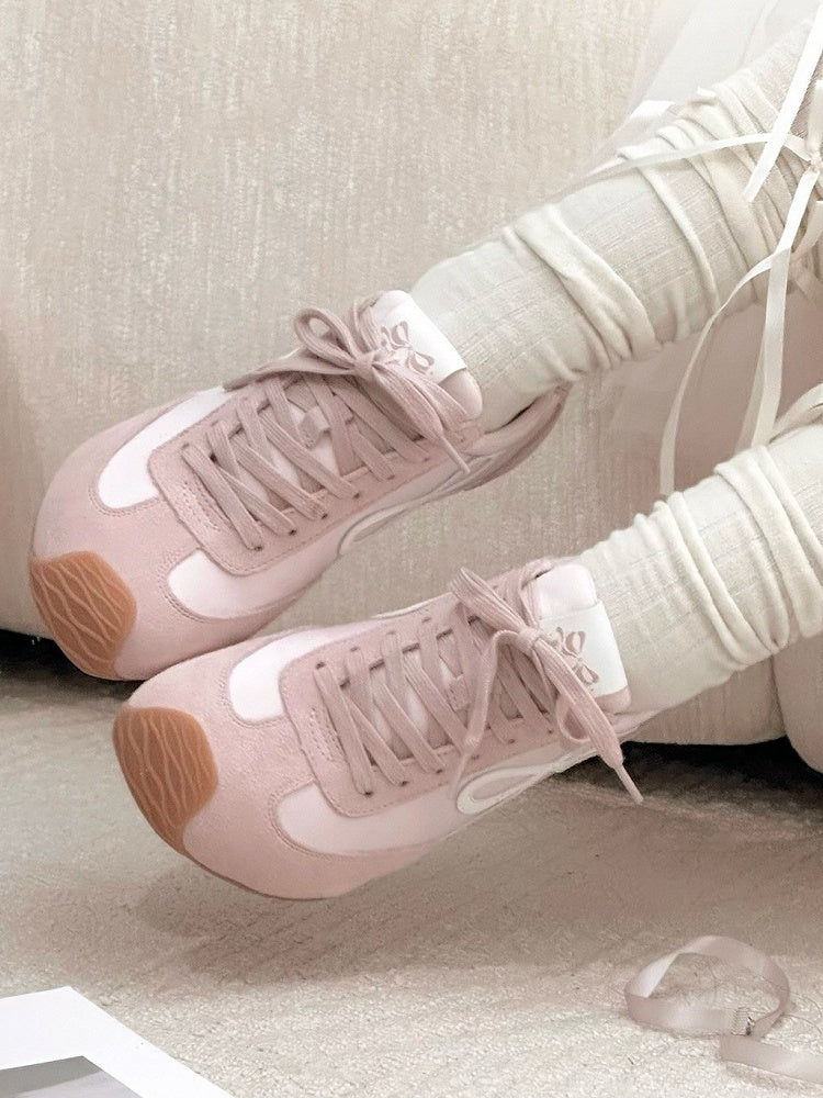 Krawatten Design Sneakers Rosa Schleife Schnürung vorne