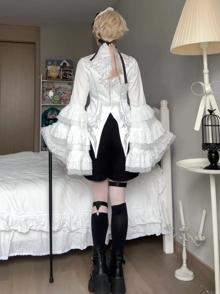 White Ouji Lolita Gorgeous Detail Waistcoat