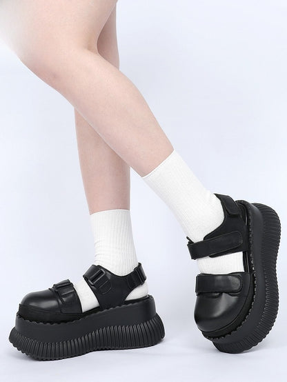 - Strap Platform Closures with Black Design Velcro Slingback Sandals