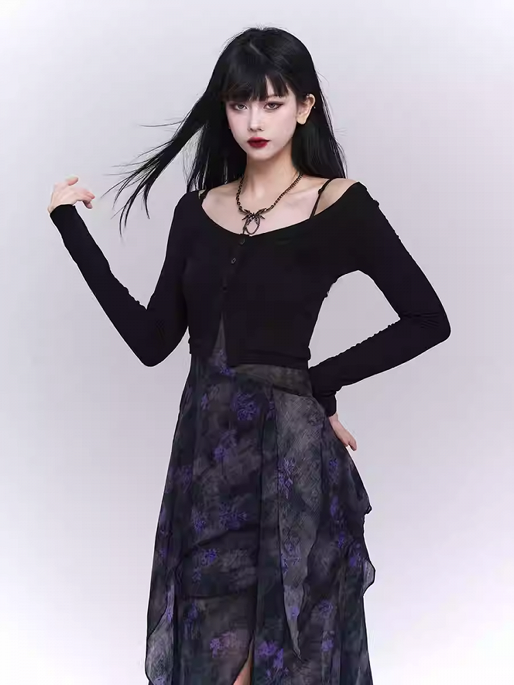 Black Slim-fitting Knitted Cropped Cardigan