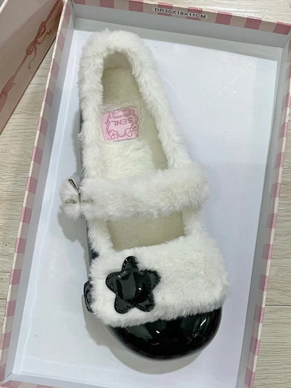Fleece-Dekor, schwarzes Futter – Riemen, Stern, süße Plüschschuhe, flach