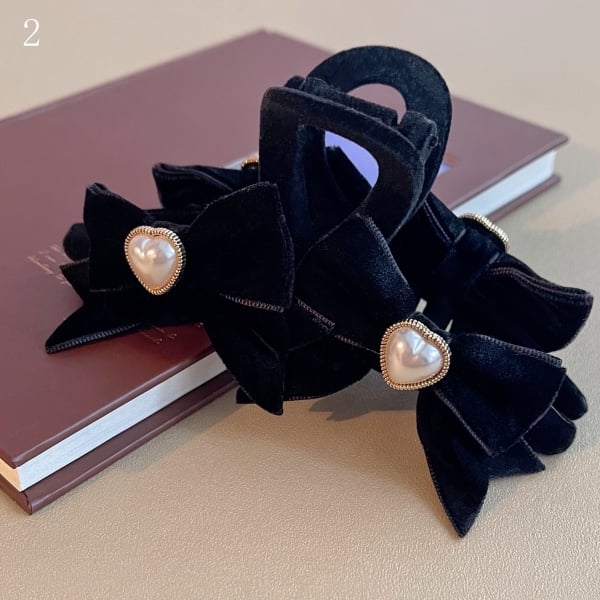 Beaded Bowknot Black Claw Clip Decorated