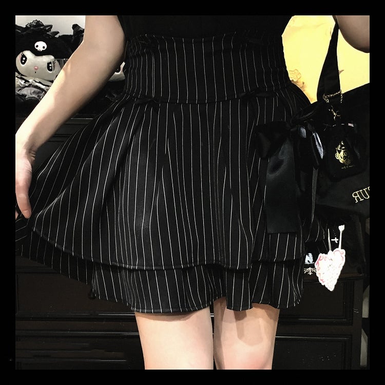 Bowknot Details Tiered Striped Skirt Jirai Kei Black/Pink/Blue