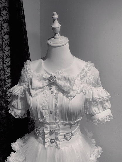 Bluse Kei Jirai Weiß / Knöpfe mit schwarzem Herz