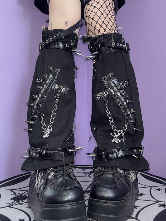 Rock Pin Punk Kreuz Skelett Wärmer Ohrstecker Bein verziert Charme schwarz und