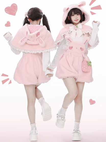 Cape à capuche en peluche avec oreilles de lapin roses et nœud en forme de fraise