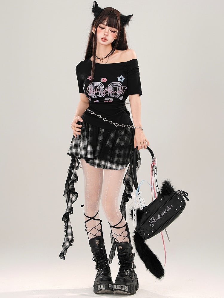 Schwarz/weißes Slim-Fit-T-Shirt mit Grafik und gerüschter Taille und asymmetrischem Ausschnitt