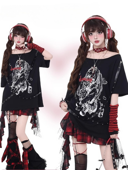 Bittersweet Criss-Cross Straps Design T-Shirt Rock Girl Print Black
