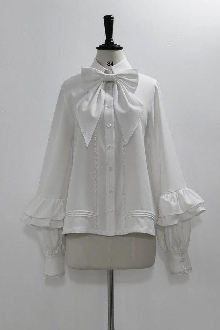Cute + Retro Shorts Elegant Shirt Ribbon Prince Reservations Tail Dark