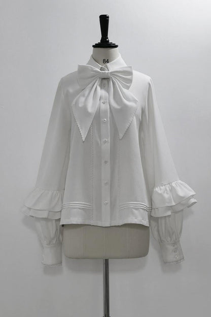 Cute + Retro Shorts Elegant Shirt Ribbon Prince Reservations Tail Dark