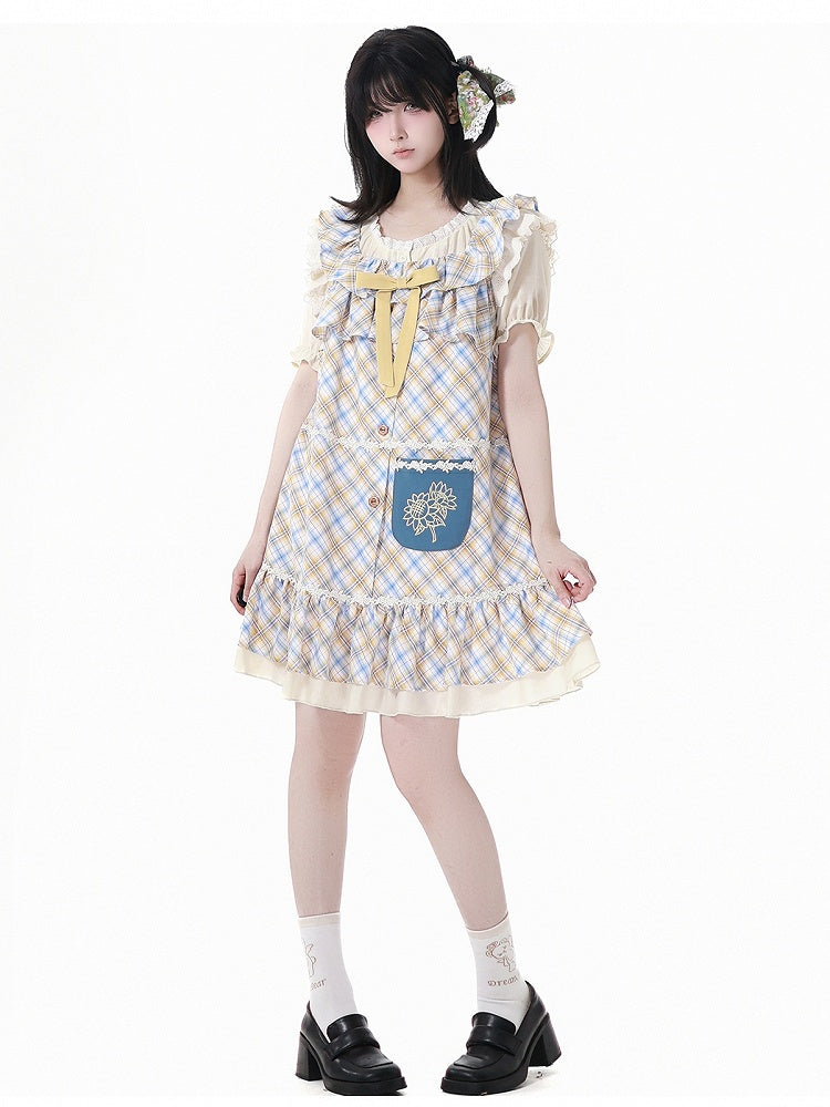 Beige Lace Trim Short Sleeves Semi-sheer Blouse