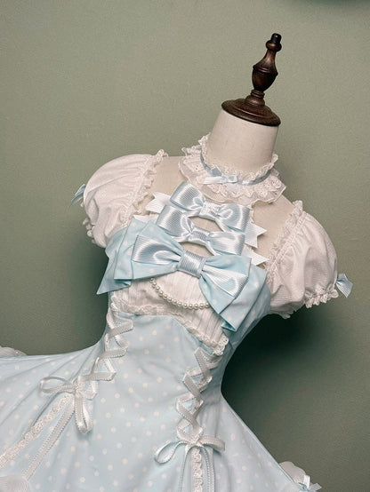 Gepunktetes blaues Lolita-Kleid mit altem Neckholder und Schulärmeln, vielseitiges Polka-Kleid mit Puffärmeln