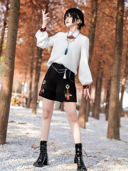 Black Ouji Lolita Straight-leg Shorts with Chain and Tassel