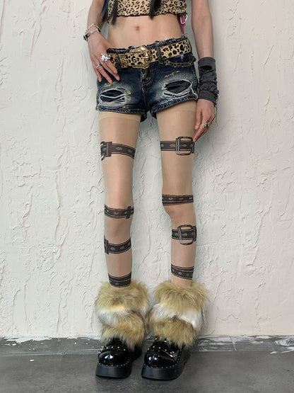 Ensemble de collants à bretelles et boucles punk nude, jambières hirsutes blanches et marron