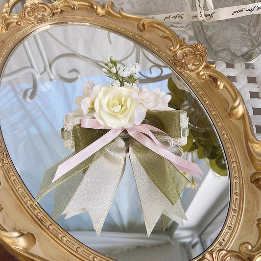 Broche nœud floral beige et vert