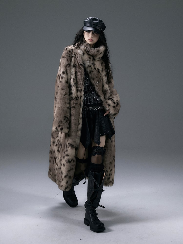 Reversible Leopard Shaggy Black Coat with Studs