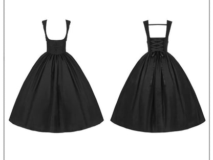 Black Rosette Scalloped Edge Under Bust Classic Lolita Jumper Skirt