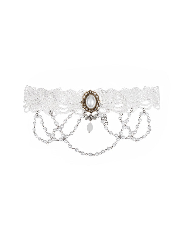 Collier ras du cou en perles blanches