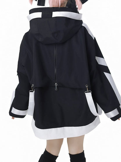 Schwarz-weiße Windjacke mit Kapuze im Jirai Kei Techwear-Trägerdesign