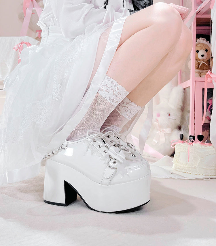 Jirai Kei Polished White Lace Trim Heart Bow Platform High Block Heels with Beaded Chain