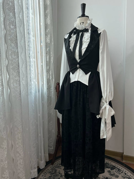 Lolita Shirt Full Black and White Gothic Skirt Waistcoat Set Long Sleeves Elegant + -
