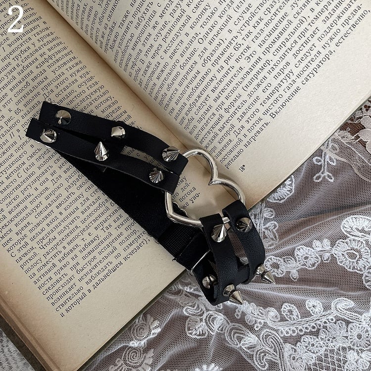 Loop Trims Khaki Studded Fishnet Leg Stockings/Black Socks/Heart-shaped Stockings/Lace Underknee