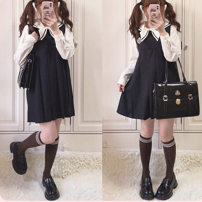 Toe JK Round Slipons Schwarz