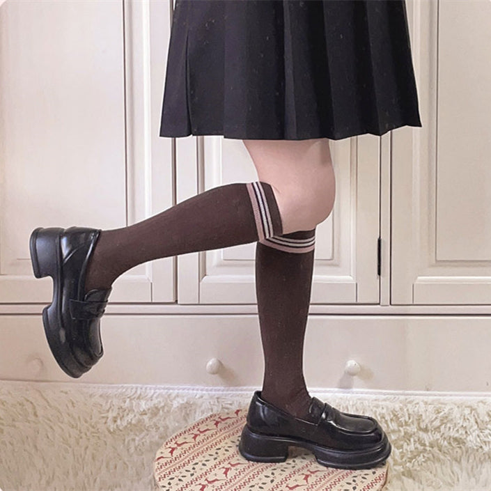 Toe JK Round Slipons Schwarz