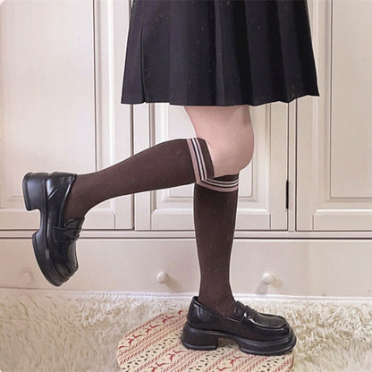 Toe JK Round Slipons Schwarz