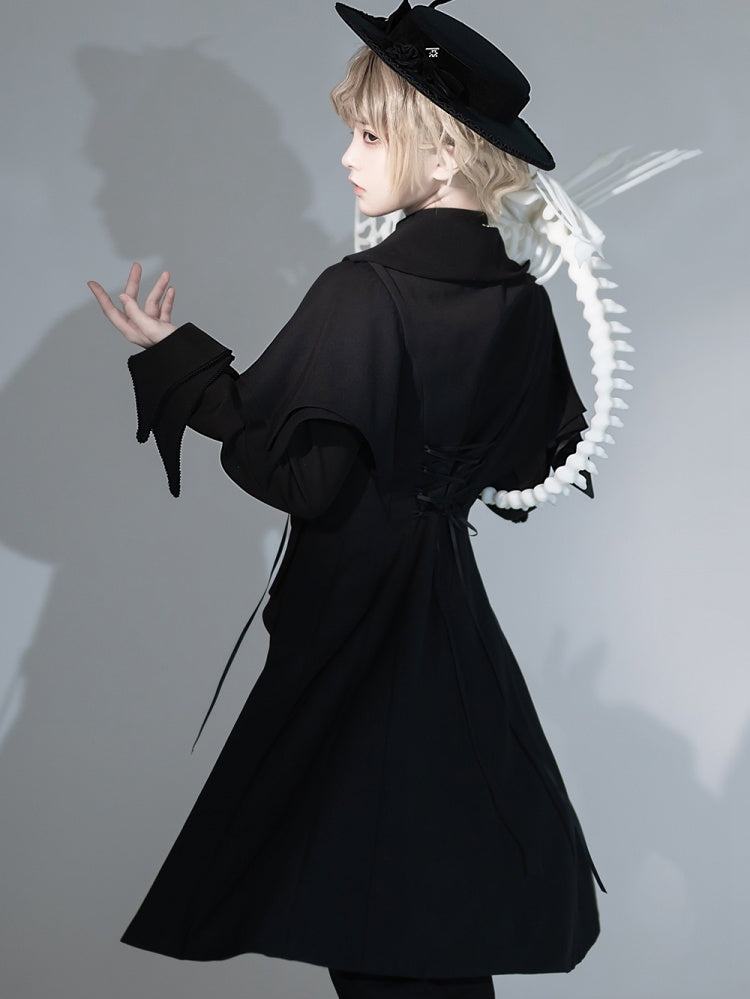 Chapeau plat à nœud papillon noir