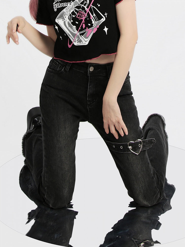 Jeans on Buckle Thigh Flared