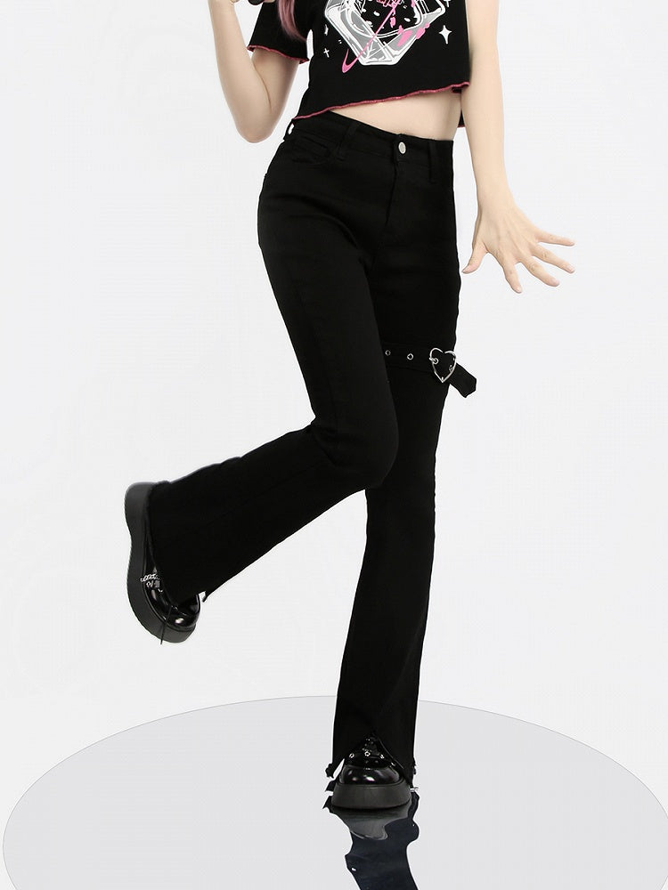 Jeans on Buckle Thigh Flared